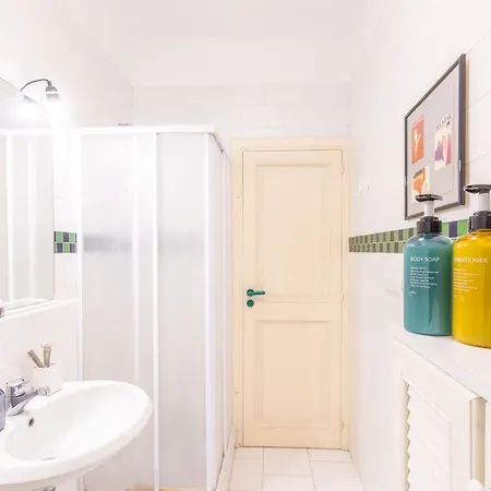 Apartment Sorrentovibes - New With Balconies In Center Sorrento