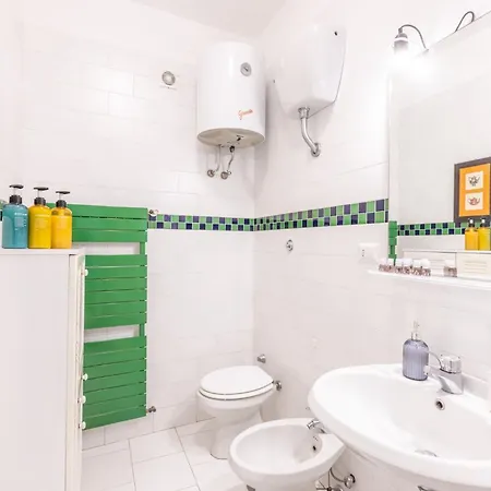 Apartment Sorrentovibes - New With Balconies In Center Sorrento