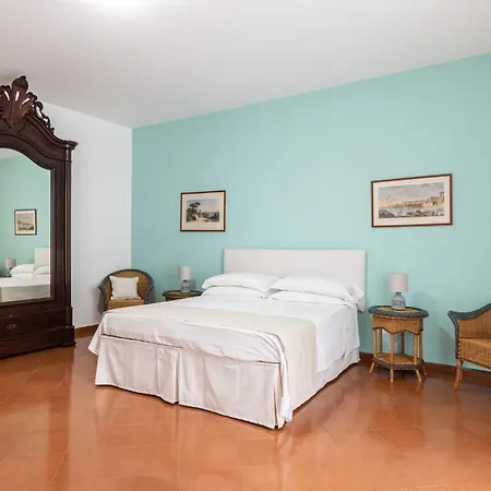 Sorrentovibes - New With Balconies In Center Apartment Sorrento