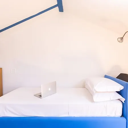 Sorrentovibes - New With Balconies In Center Sorrento